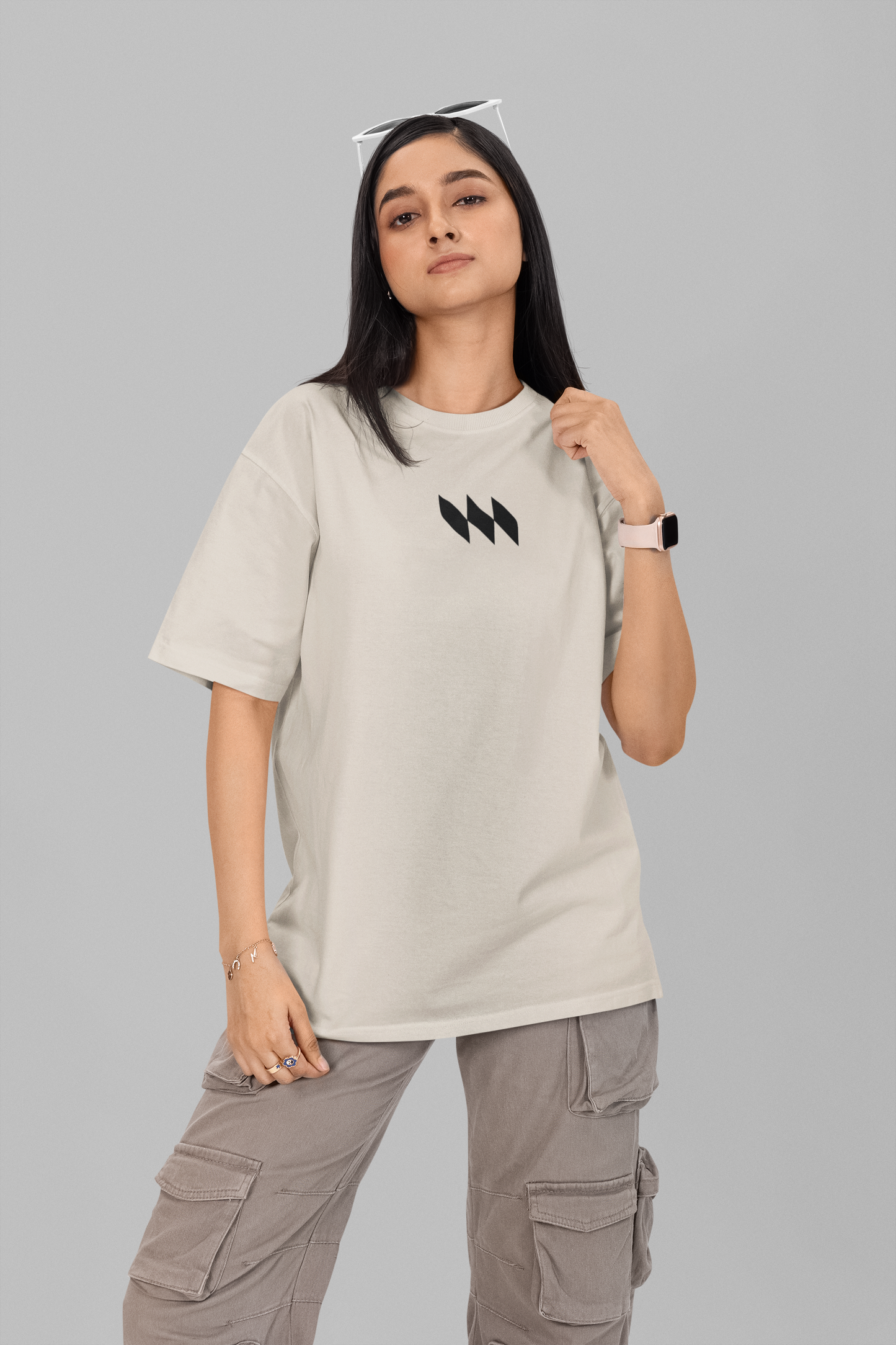 Camiseta Oversized Premium - Mestrinho JJ - Logo Branco e Preto