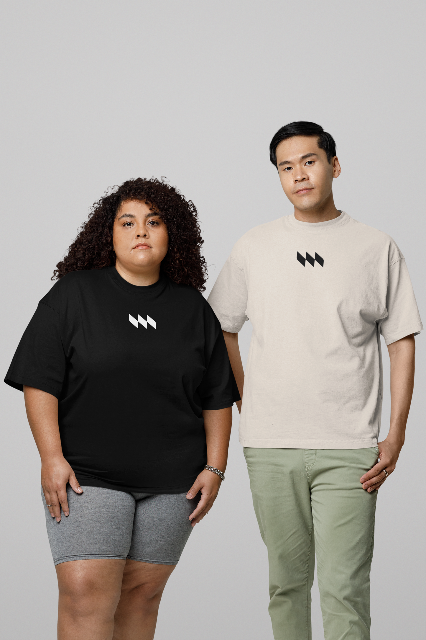 Camiseta Oversized Premium - Mestrinho JJ - Logo Branco e Preto