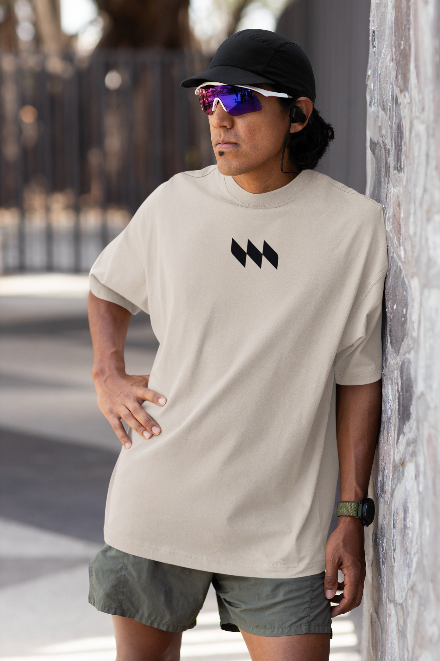 Camiseta Oversized Premium - Mestrinho JJ - Logo Branco e Preto